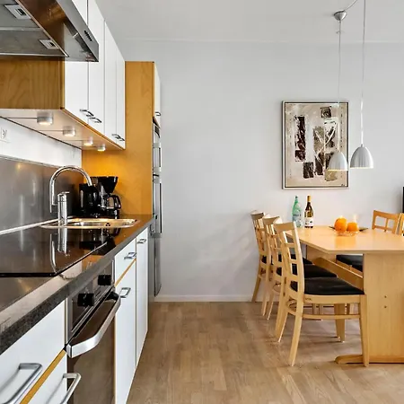 2 Bedroom Awesome In شقة *